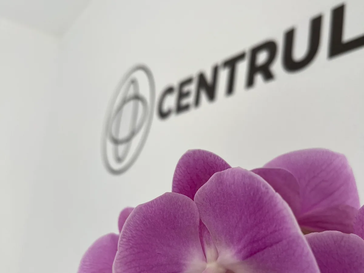 Branding Centrul360 în clinica din Arad